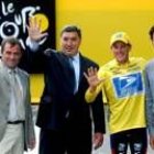 Cinco corredores han ganado cinco Tour; en la foto Hinault, Merckx, Armstrong y Miguel Indurain