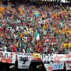 Unos 6.000 seguidores abarrotaron ayer las gradas del Camp Nou