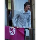 Kjelling, en el balcón del Ayuntamiento, celebrando la Copa del Rey