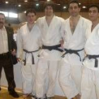Los judocas leoneses con su entrenador a la cabeza se dejaron notar