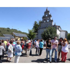 La rogativa a la Virgen y el mercadillo marcan la jornada.