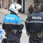 Los vándalos hicieron trabajar a la Policía el fin  de semana.