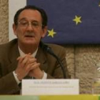 El profesor de la ULE, Vicente García Lobo, durante su intervención