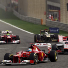 Alonso, seguido por Di Resta, tuvo un inicio espectacular aunque al final sólo pudo ser séptimo.