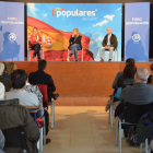 Imagen de una de las ponencias del Foro de la Despoblación del PP, ayer en Villamañán. MEDINA