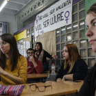 Estudiantes del ciclo de Promoción de la Igualdad de Género del instituto Can Vilumara de L'Hospitalet de Llobregat.