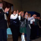 El grupo de jubilados de Pinilla, al término de la representación