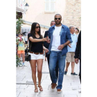 Tony Parker y su ya esposa, Axelle Francine, este julio, en Saint-Tropez.