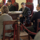 Un momento de una de las sesiones del juicio por el crimen del Crucero