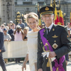 Matilde y Felipe, en sus primeras horas como reyes de Bélgica recibieron el homenaje de su pueblo por las calles.