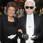 Carla Fendi y Karld Lagerfeld, en el 2013.