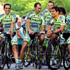 Contador, izquierda, junto con sus compañeros de Tinkoff-Saxo.