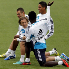 Benzema, Modric, Varane y Essien se preparan para Dortmund.