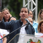 Juan Guaidó participó en la manifestación con motivo del Día Internacional de la Mujer. RAYNER PEÑA