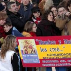 El cardenal, Rouco Varela se dirige a una multitud que según estimaciones rozaban los dos millones
