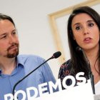 Iglesias y Montero, durante su comparecencia de ayer ante los medios. VICTOR LERENA