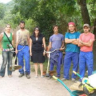 El edil de Medio Ambiente de La Pola, con los técnicos del área en un paraje de Gordón.