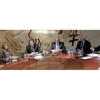 El presidente de la Generalitat, Artur Mas, preside la reunión del Gobierno catalán celebrada ayer.