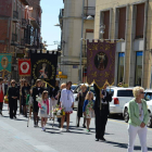 Un momento del desfile desde la plaza Mayor hasta la Catedral.