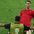 Cristiano Ronaldo celebrando uno de los goles ante España.