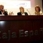 Gumersindo Rodríguez, Natividad Enjuto y Ana Guada, durante la inauguración de las jornadas