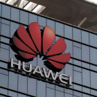 Fachada del edificio de la empresa china de telecomunicaciones Huawei.