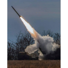 Imagen de un misil ucraniano en el territorio de Jersón. HANNIBAL HANSCHKE