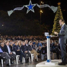 Mariano Rajoy pronuncia su discurso electoral, ayer en Orihuela.