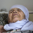 Bibihal Uzbeki, refugiada afgana de 106 años.
