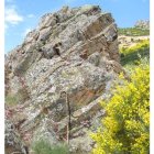 Ídolo prehistórico grabado en las cuarcitas de la foz del Tueiro