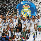 Celebración de los integrantes del equipo del Real Madrid tras su victoria en la Champions.