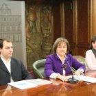 Evelia Fernández presentó la iniciativa junto a miembros del grupo