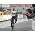 El ciclista español de Movistar se adjudica la sexta edición del Criterium de Saitama. EUROSPORT