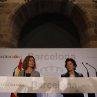 Meritxell Batet e Isabel Celáa en la rueda de prensa posterior al Consejo de Ministros de Barcelona.