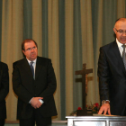 Ruiz Medrano jura su cargo en presencia del presidente de la Junta y el ministro del Interior.