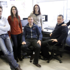 Ángel Manuel Guerrero, Lucía Hermida, Laura López Campano (de pie); Andrés Merino, Roberto Weigand y
Estíbaliz Gascón (sentados).