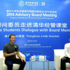 Mark Zuckerberg habla mandarín en una charla con universitarios en Pekín.