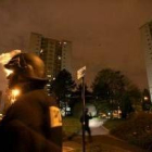 La policía vigila un bloque de viviendas en Seine Saint Denis
