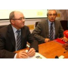 El presidente de la Confederación, el director de la Ciuden y la portavoz del Proyecto Ríos, ayer en