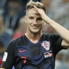 Rakitic celebra el pase a los cuartos de final tras marcar el penalti decisivo ante Croacia