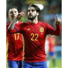 Isco lo celebra tras marcar el cuarto gol ante Israel en el partido clasificatorio para el Mundial de Rusia. CEREIJIDO
