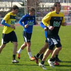 Iturrioz, primero por la izquierda, en un entrenamiento hace unos días, antes de reaparecer.