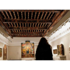 El espectacular artesonado de Valencia de Don Juan que fue recolocado en 2013 en una sala del Museo del Prado. RAQUEL P. VIECO