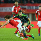 Gareth Bale volvió a marcar ayer con la selección de Gales, aunque no logró la victoria. CHRISTIAN BRUNA