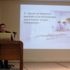 Miguel Turrado abre el curso sobre nuevas tecnologías.
