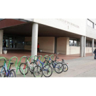 Desde la Universidad se fomenta el uso de la bicicleta para ir a los campus. ARCHIVO