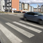 El paso de peatones que se elevará está en la confluencia con la calle Lázaro Cárdenas.