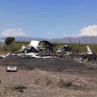 Restos de la aeronave privada que se desplomó al norte de México.