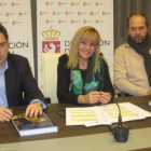Martínez Barazón, Isabel Carrasco y Joaquín Alegre.