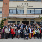 Foto de los asistentes al cincuenta aniversario de instituto. MEDINA